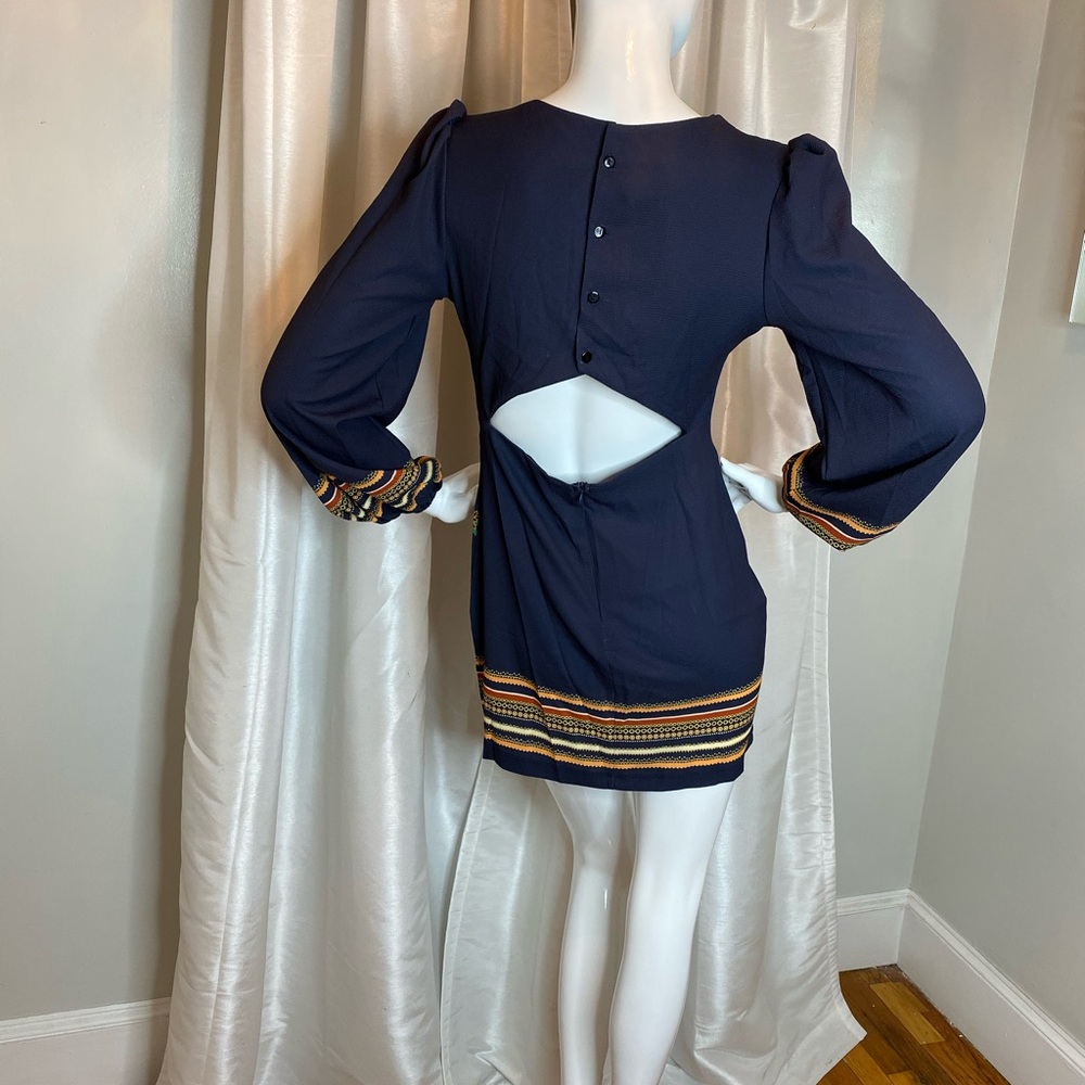 SALE‼️NO OFFERS - NAVY BLUE MINI DRESS - VIBRANT💙 - Picture 7 of 7